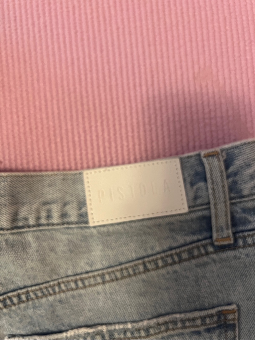 ❤️ pistola Light Wash Distressed Denim Shorts 28 - Picture 4 of 4